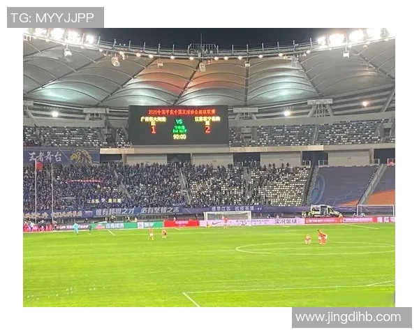 南京足球队转型之路的真实故事与背后奋斗的精神追寻